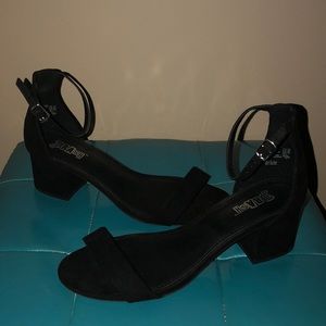 1.5 Inch Black Heels!